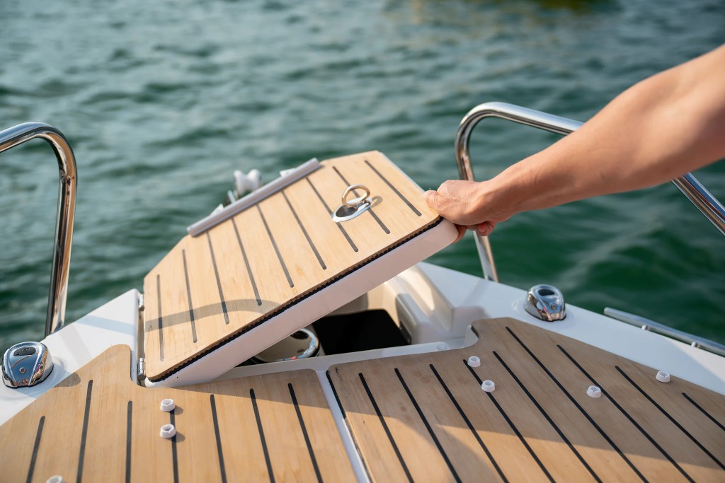 Quicksilver — FlexiTeek synthetic teak installation
